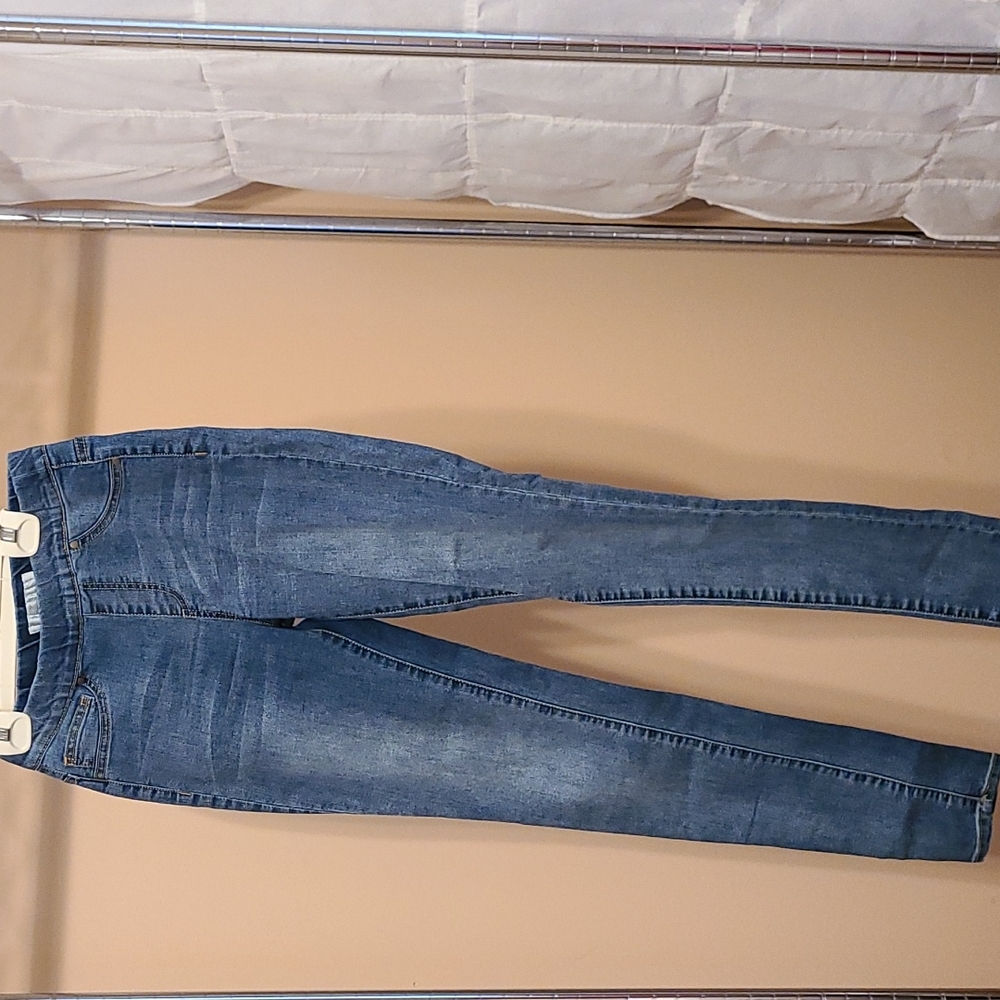 Boston Proper Skinny Jeans